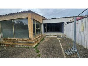 Local commercial à vendre