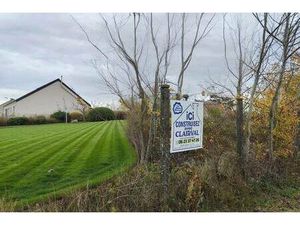 Terrain constructible viabilisé à vendre