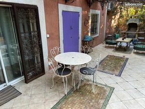 Loue T2 meublé avec terrasse et jardin Aix Pey Blanc