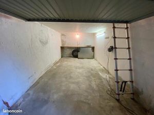 Garage à vendre