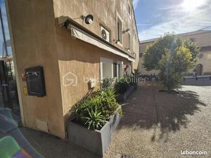 Local commercial 180 m²