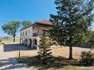 Immeuble 201 m² Mirecourt