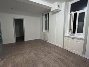 Appartement 37 m² – Centre-ville d’Oyonnax – Rez-de-chaussée – Entièrement refait à neuf