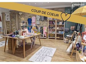 Local 35 m² Salon-de-Provence