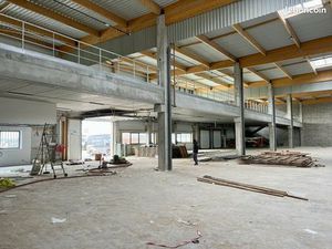 Local d'activité 2 767 m²