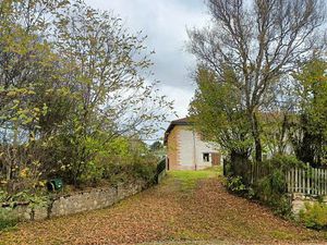 Grange 115 m2 + grand terrain constructible