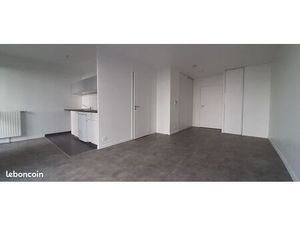 Grand studio 33m² récent avec terrasse et jardin 63m²