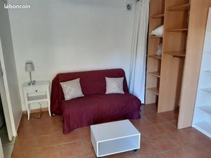 Aix sud studio meuble equipe - 520 cc - tres bon etat