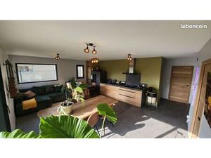 Maison individuelle plain-pied neuve (2023) - 80 2 m² - 4 pièces avec garage et terrasse  