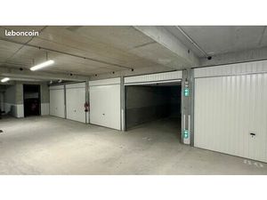 Grand Box fermé pour Parking - Neuf - Ultra sécurisé - Avenue de l'Alma - Saint Maur des F