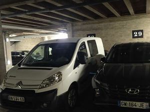 Place de parking à louer