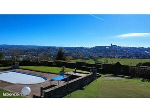 Maison 5 pièces 200 m²