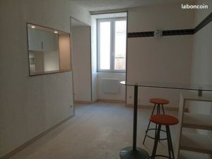 Loue T2 avec chambre