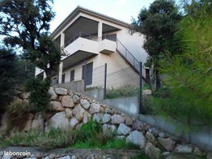 VEND APPARTEMENT 165M2 1er étage villa