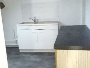 Appartement à louer F3 centre-ville rue calme