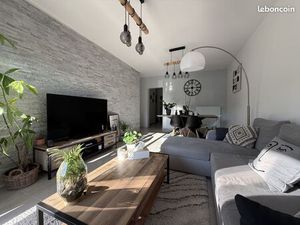 Appartement 4 pièces 77 m²