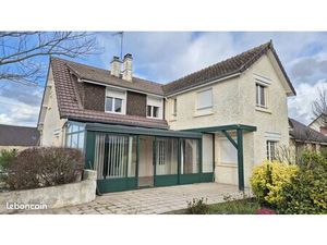 Pavillon 8 pièces 170 m²