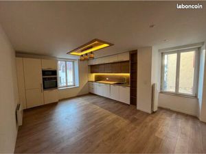 Appartement T3 rénové 70m2