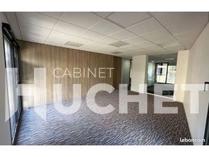 Bureaux 83 m²