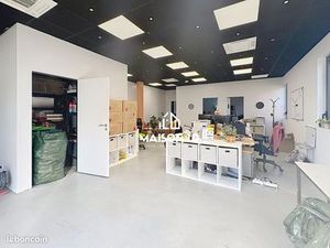 Local d'activité 95 m²