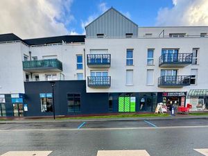 LOCAL COMMERCIAL 202 m2 À CARPIQUET