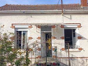 Maison de ville avec jardin à rénover - 70m2 - Ste-Savine