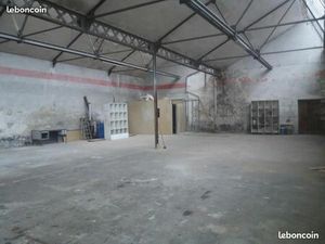 Entrepot atelier local 300m2