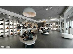 Locaux commerciaux 143 m² - AUDINCOURT centre ville