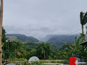 Terrain 910m² + maison à rénover  5-10 min de l'aéroport R.GARROS