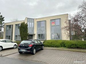 Bureaux 152 m²