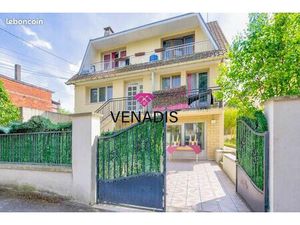 Immeuble 3 pièces 187 m²