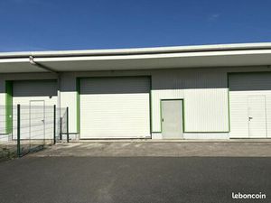 Local d'activité 120 m²