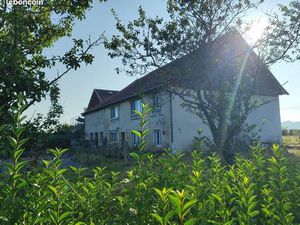 Propriété 8 pièces 243 m²