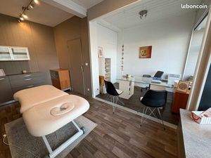 Bureau dans Cabinet Pluridisciplinaire Pupilles/Prades