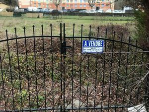 Terrain constructible 777m2 Digne-lesBains