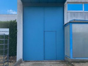 Local d’activité 200 m2