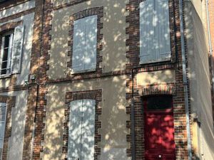 Immeuble 98 m² Sens