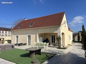 Pavillon 5 pièces 172 m²