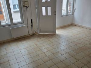 LOUER Region de NOGENT SUR SEINE TRAÏNEL AUBE 10400