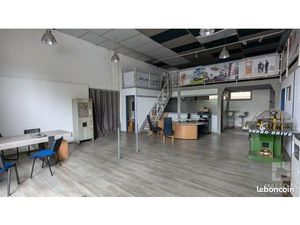 Commerce services 122 m²