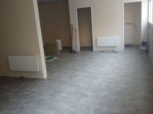 Loue local commercial rez de chaussée