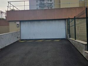 Parking a louer urgent