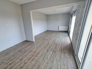 CHATEAU GONTIER APPARTEMENT DE 71M2