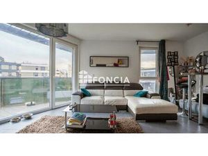 2 PIECES PROCHE JARDIN DES 2 RIVES