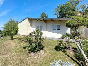 Châlet ou gîte de 70m2 avec piscine - proche mer et commerce