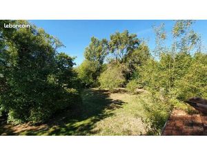Terrain 400 m² Montussan