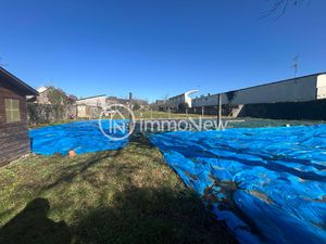 TERRAIN CONSTRUCTIBLE EN PLEIN BOURG