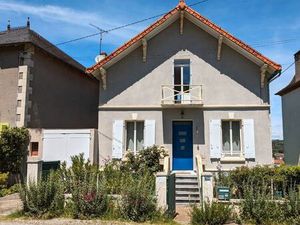 MAISON FAMILIALE RÉNOVÉE 90m² - JARDIN & TERRASSE - PROCHE CENTRE-VILLE SAINT-CÉRÉ