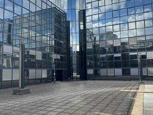 Location beau bureau 22m2