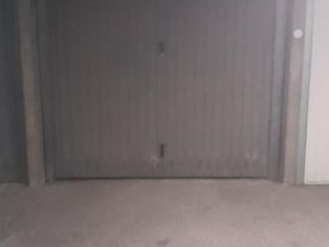 Fréjus Garage à Vendre